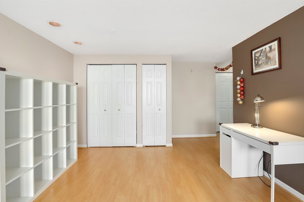 2 bed, 2 bath apartment for rent at 8 9th St Unit 116, Medford — photo 2 of 16