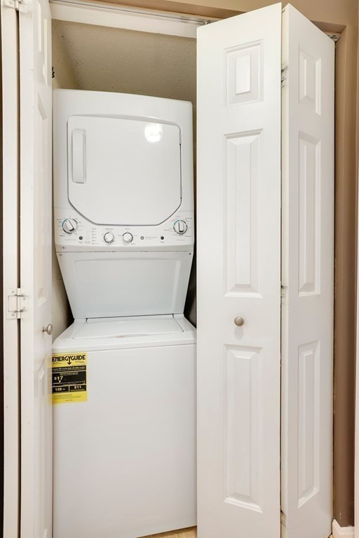 2 bed, 2 bath apartment for rent at 8 9th St Unit 116, Medford — photo 14 of 16