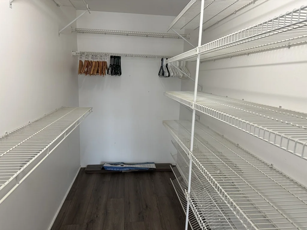 2 bed, 2 bath apartment for rent at 8 9th St Unit 703, Medford — photo 11 of 25