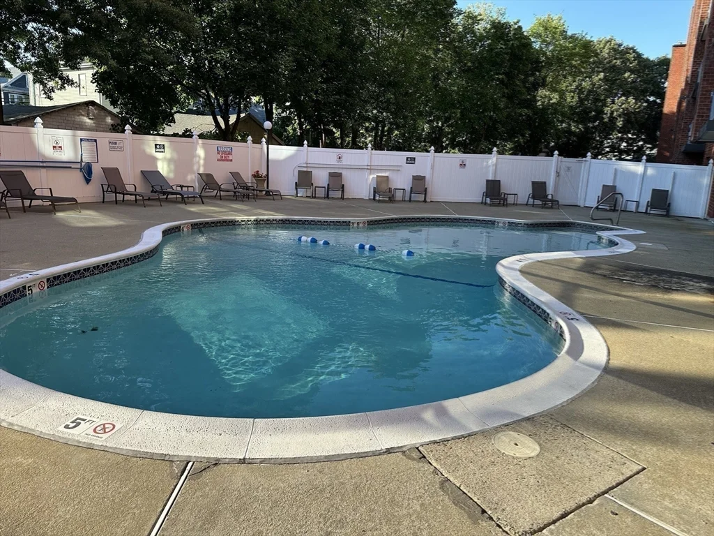 2 bed, 2 bath apartment for rent at 8 9th St Unit 703, Medford — photo 22 of 25