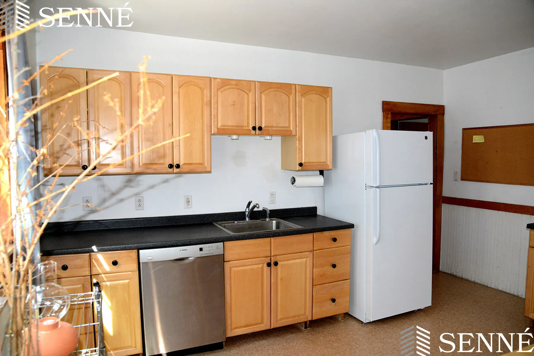 4.5 bed, 1 bath apartment for rent at 8 Adams Ter Unit 2, Mid Cambridge — photo 2 of 14