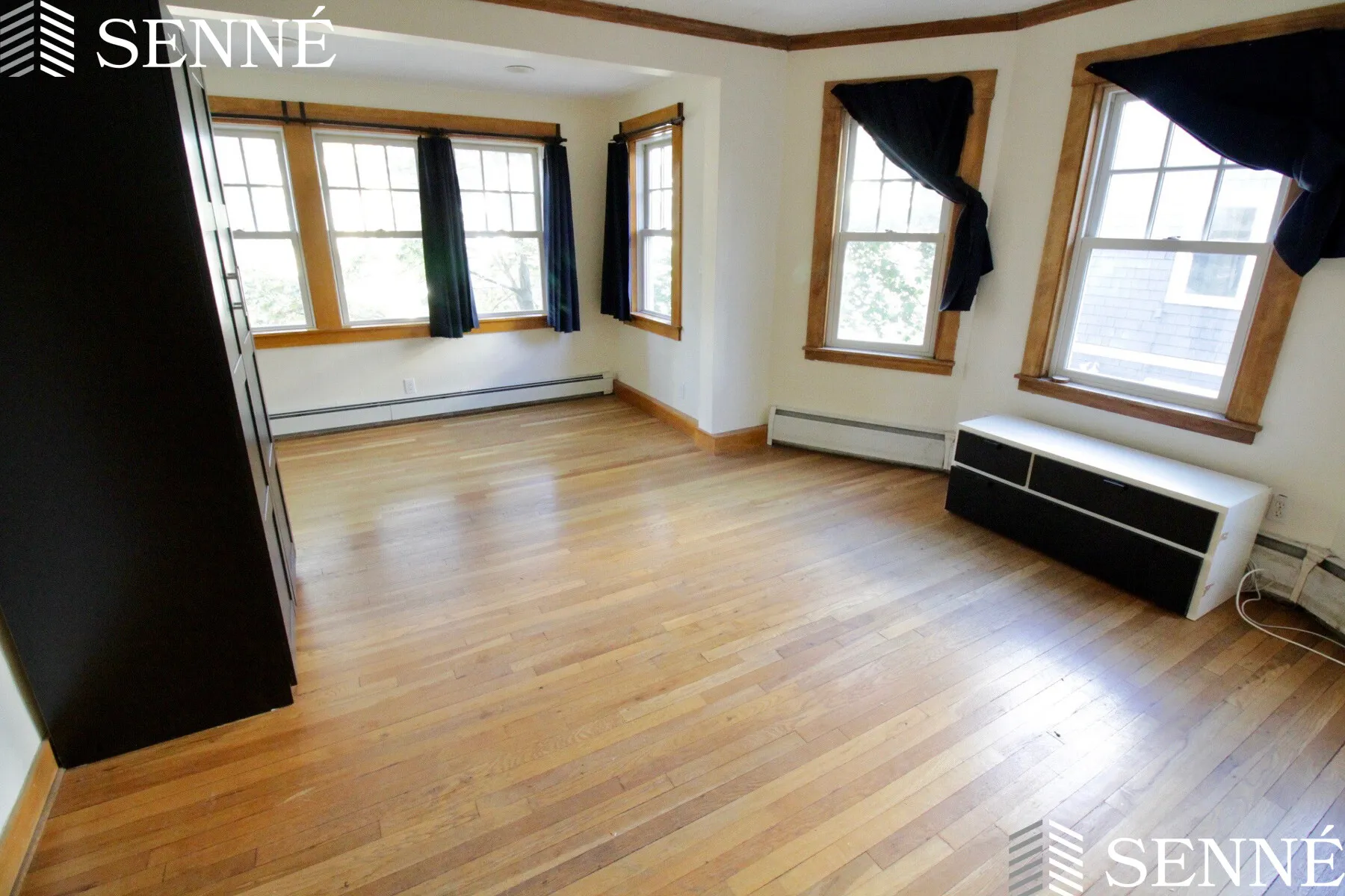4.5 bed, 1 bath apartment for rent at 8 Adams Ter Unit 3, Mid Cambridge — photo 3 of 14