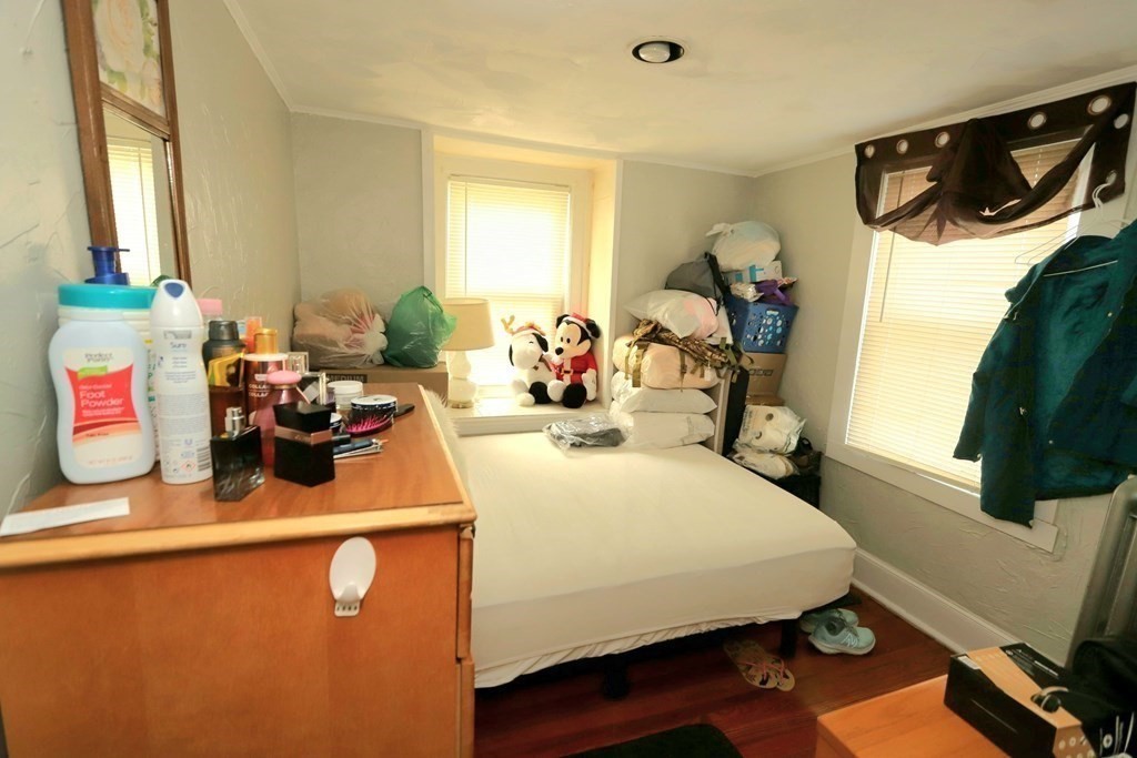 2 bed, 1 bath apartment for rent at 8 Adams Unit 2, Stoughton — photo 4 of 10