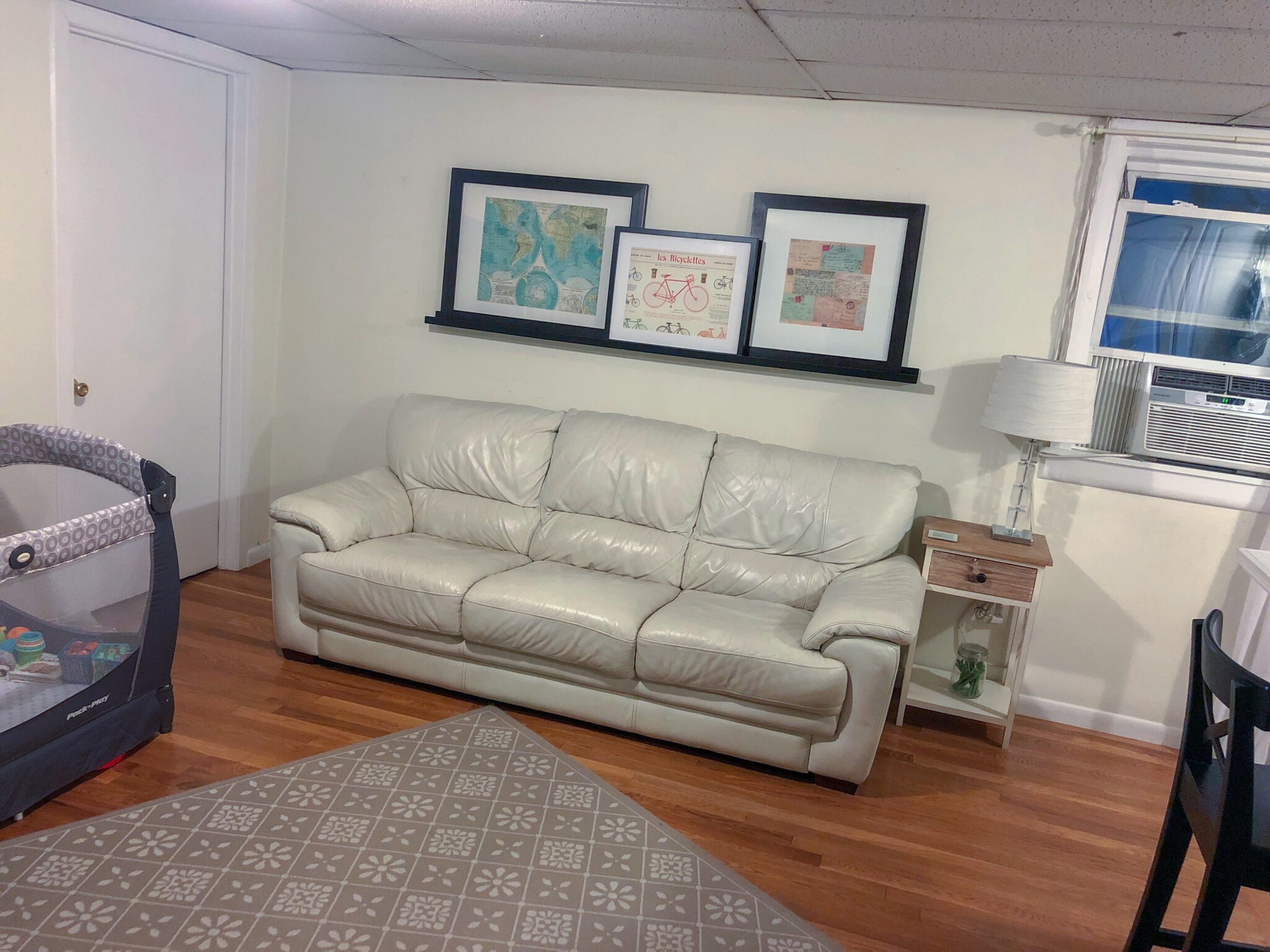 1.5 bed, 1 bath apartment for rent at 8 Alberta Ter Unit 2, North Cambridge — photo 3 of 15
