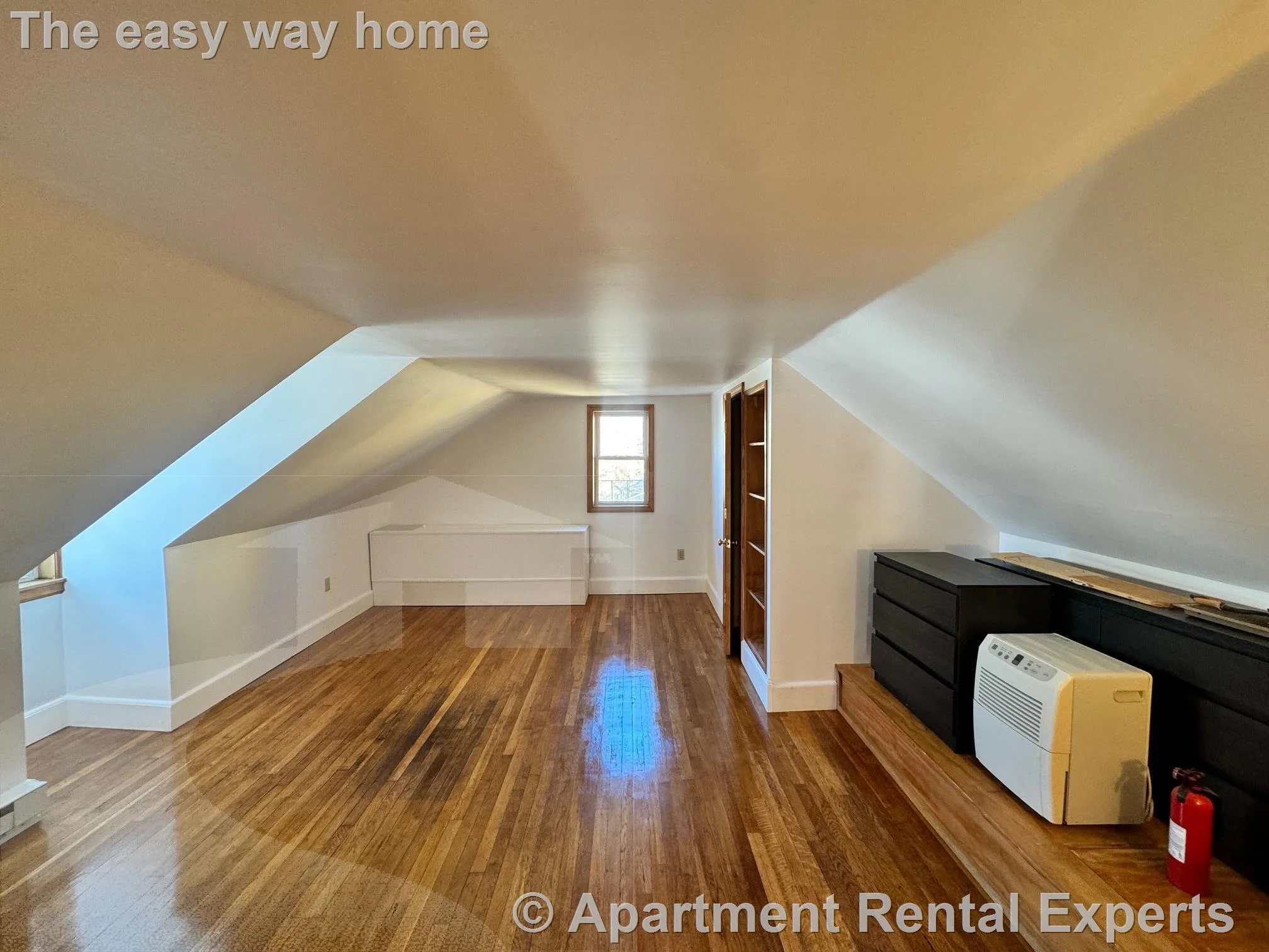 1 bed, 1 bath apartment for rent at 8 Allen St Unit 3, Porter Square — photo 4 of 12