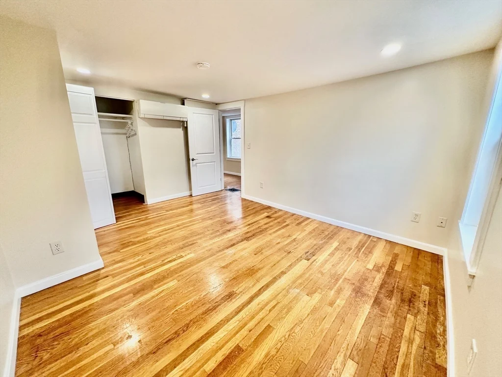 1 bed, 1 bath apartment for rent at 8 Allen Unit 2, North Cambridge — photo 7 of 10