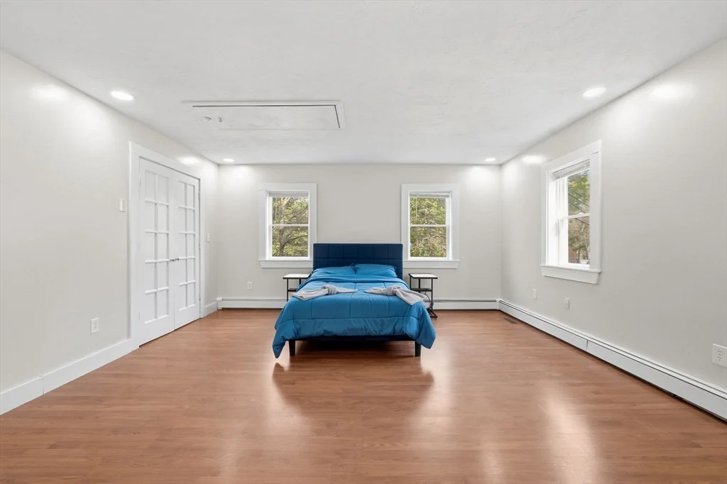 4 bed, 2 bath apartment for rent at 8 Ash St, Plymouth — photo 32 of 35