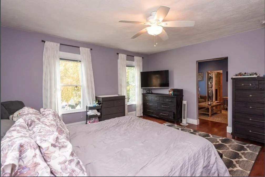 2 bed, 3 bath apartment for rent at 8 Auburn Ct Unit 2, Cliftondale — photo 7 of 13
