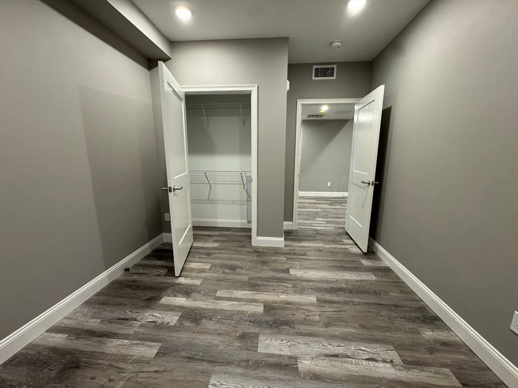 4 bed, 1 bath apartment for rent at 8 Avon St Unit 402, Revere — photo 6 of 15