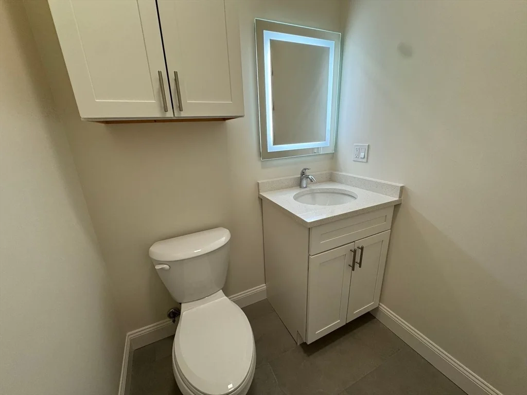 4 bed, 1 bath apartment for rent at 8 Avon St Unit 402, Revere — photo 5 of 15