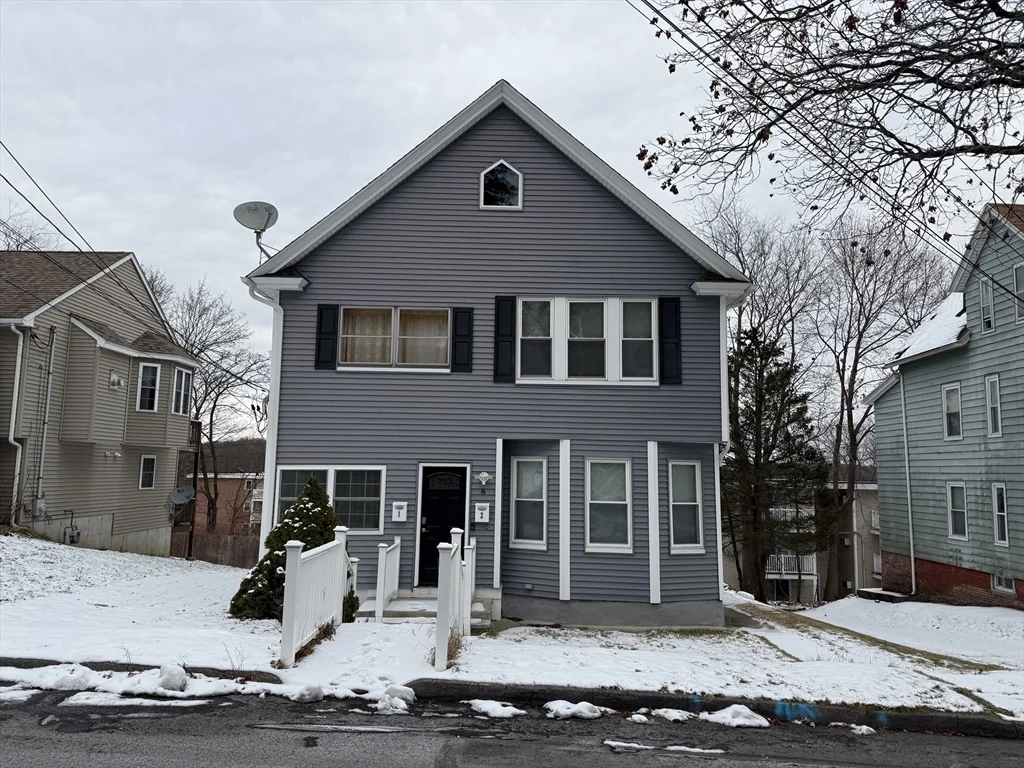 2 bed, 1 bath apartment for rent at 8 Beckman St Unit 2, Worcester — photo 1 of 17