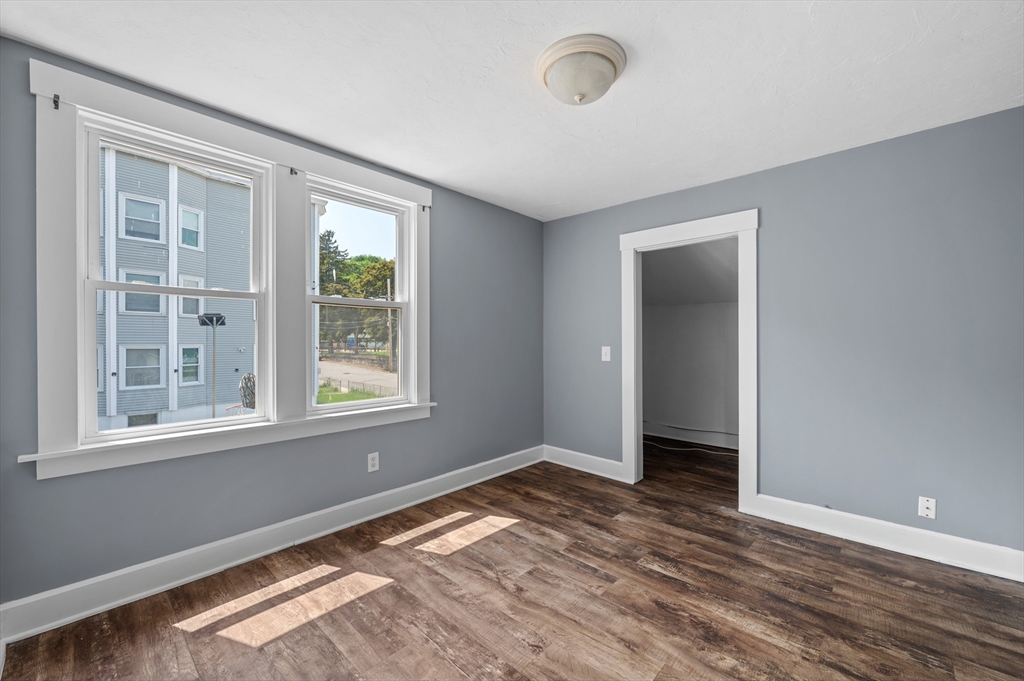 4 bed, 2 bath apartment for rent at 8 Beekman St Unit 0, Fitchburg — photo 18 of 31