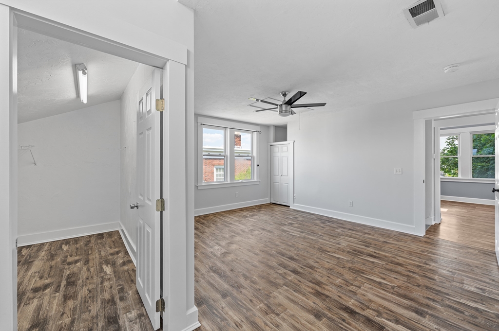 4 bed, 2 bath apartment for rent at 8 Beekman St Unit 0, Fitchburg — photo 23 of 31