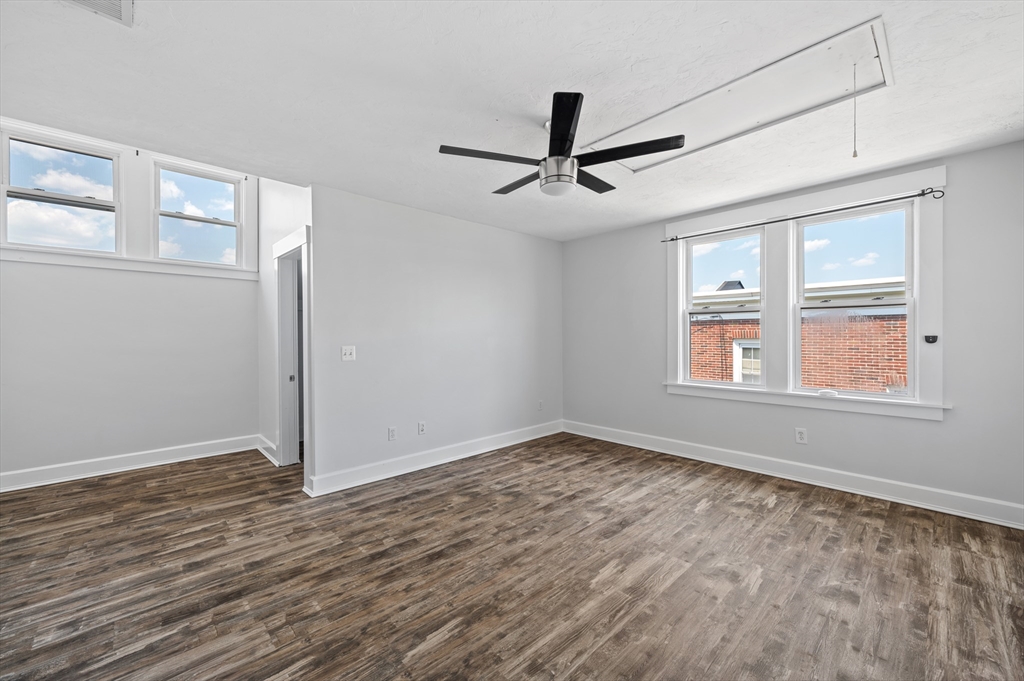 4 bed, 2 bath apartment for rent at 8 Beekman St Unit 0, Fitchburg — photo 20 of 31