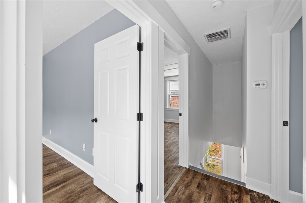 4 bed, 2 bath apartment for rent at 8 Beekman St Unit 0, Fitchburg — photo 24 of 31
