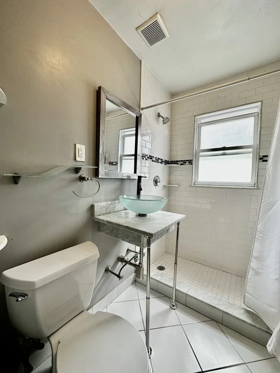 2 bed, 1 bath apartment for rent at 8 Blakeville Unit 1, Dorchester — photo 8 of 14