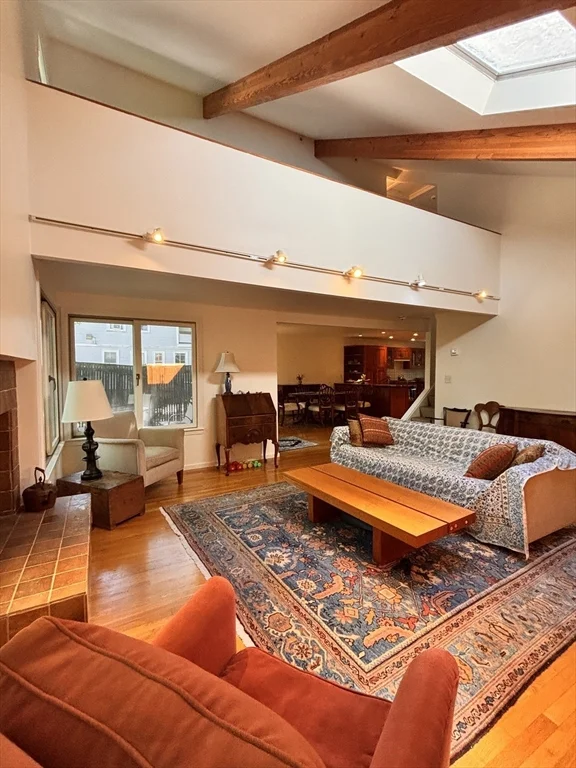 3 bed, 3 bath apartment for rent at 8 Bond St Unit 8, Neighborhood Nine — photo 1 of 21