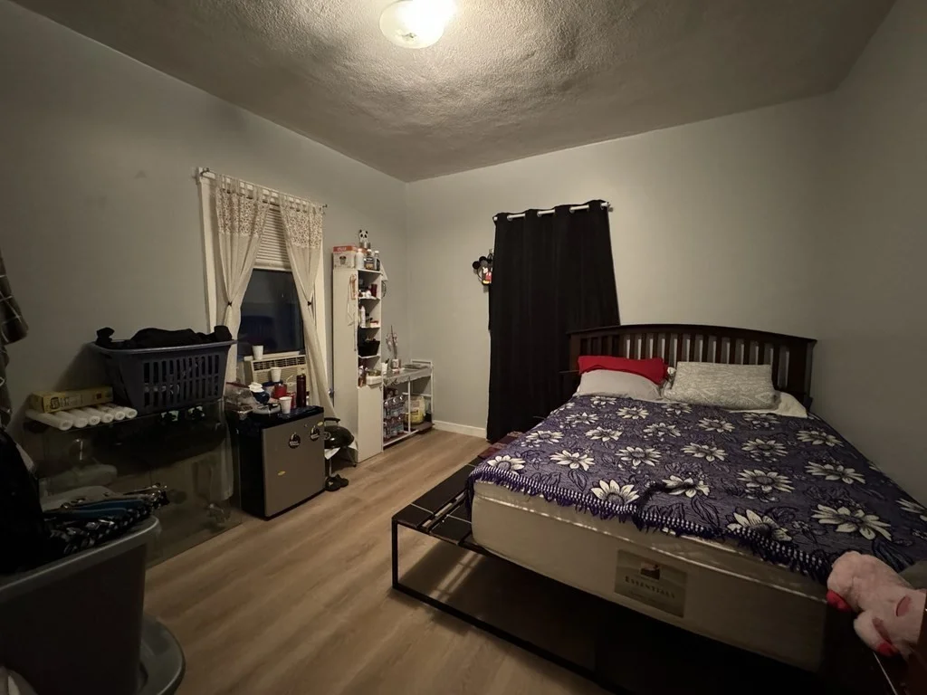 3 bed, 1 bath apartment for rent at 8 Boylston St Unit 1, Malden — photo 7 of 10