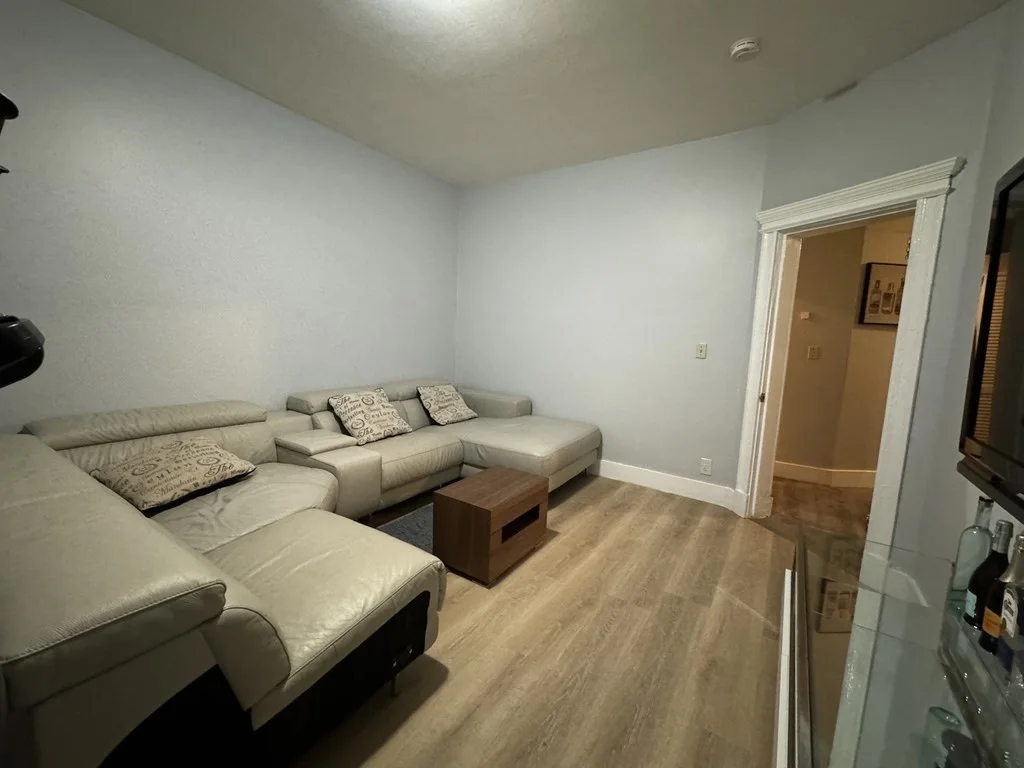 3 bed, 1 bath apartment for rent at 8 Boylston St Unit 1, Malden — photo 5 of 10