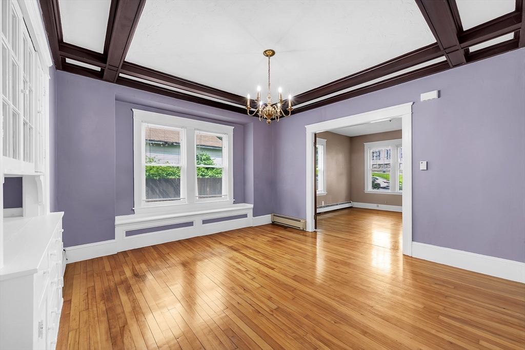 3 bed, 1 bath apartment for rent at 8 Brantwood Unit 1, Worcester — photo 7 of 14