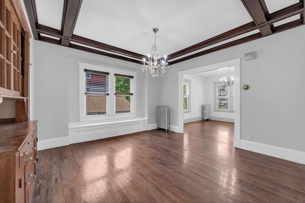5 bed, 1 bath apartment for rent at 8 Brantwood Unit 2, Worcester — photo 7 of 19