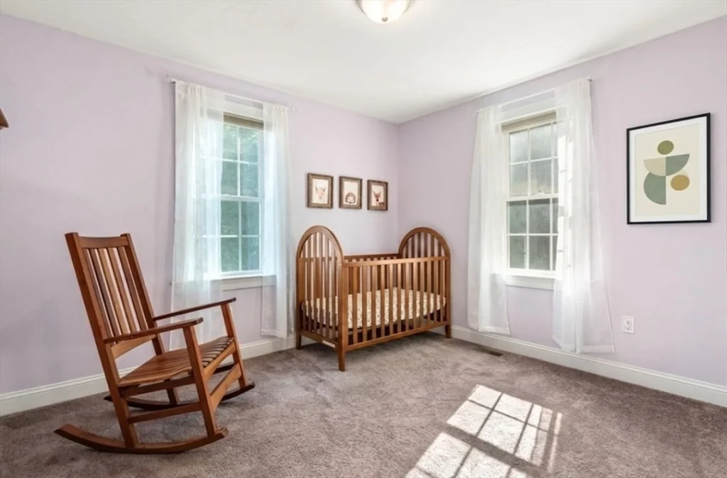 3 bed, 2 bath apartment for rent at 8 Bresciani Ln, West Bridgewater — photo 4 of 11