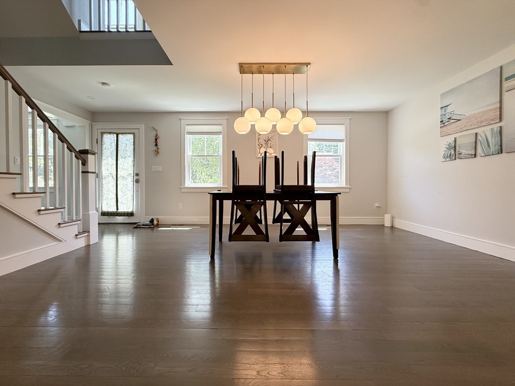 2 bed, 2 bath apartment for rent at 8 Briggs Rd, Lexington — photo 3 of 17