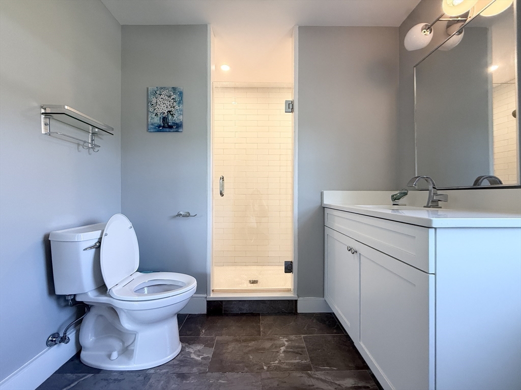 2 bed, 2 bath apartment for rent at 8 Briggs Rd, Lexington — photo 13 of 17