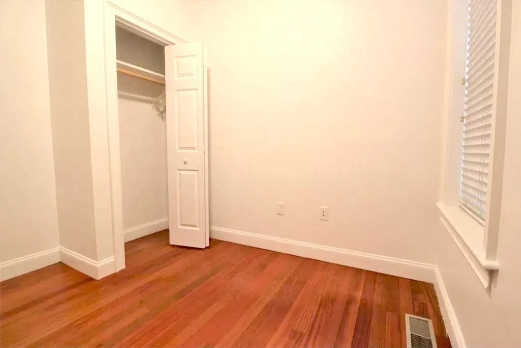 2 bed, 1 bath apartment for rent at 8 Bristol St Unit 1, Wellington-Harrington — photo 7 of 7