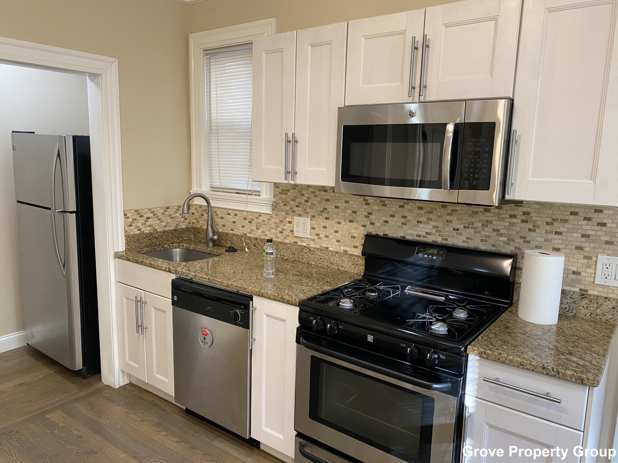 3 bed, 1 bath apartment for rent at 8 Buckley Ave Unit 1, Jamaica Plain