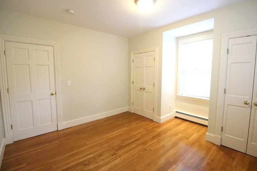 2 bed, 1 bath apartment for rent at 8 Caldwell Ave Unit 2, Ward Two — photo 15 of 16