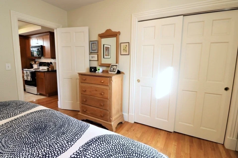 2 bed, 1 bath apartment for rent at 8 Caldwell Ave Unit 3, Ward Two — photo 11 of 16