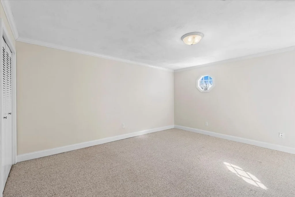 2 bed, 1 bath apartment for rent at 8 Captain Cook Ln Unit U:8, Centerville — photo 16 of 31