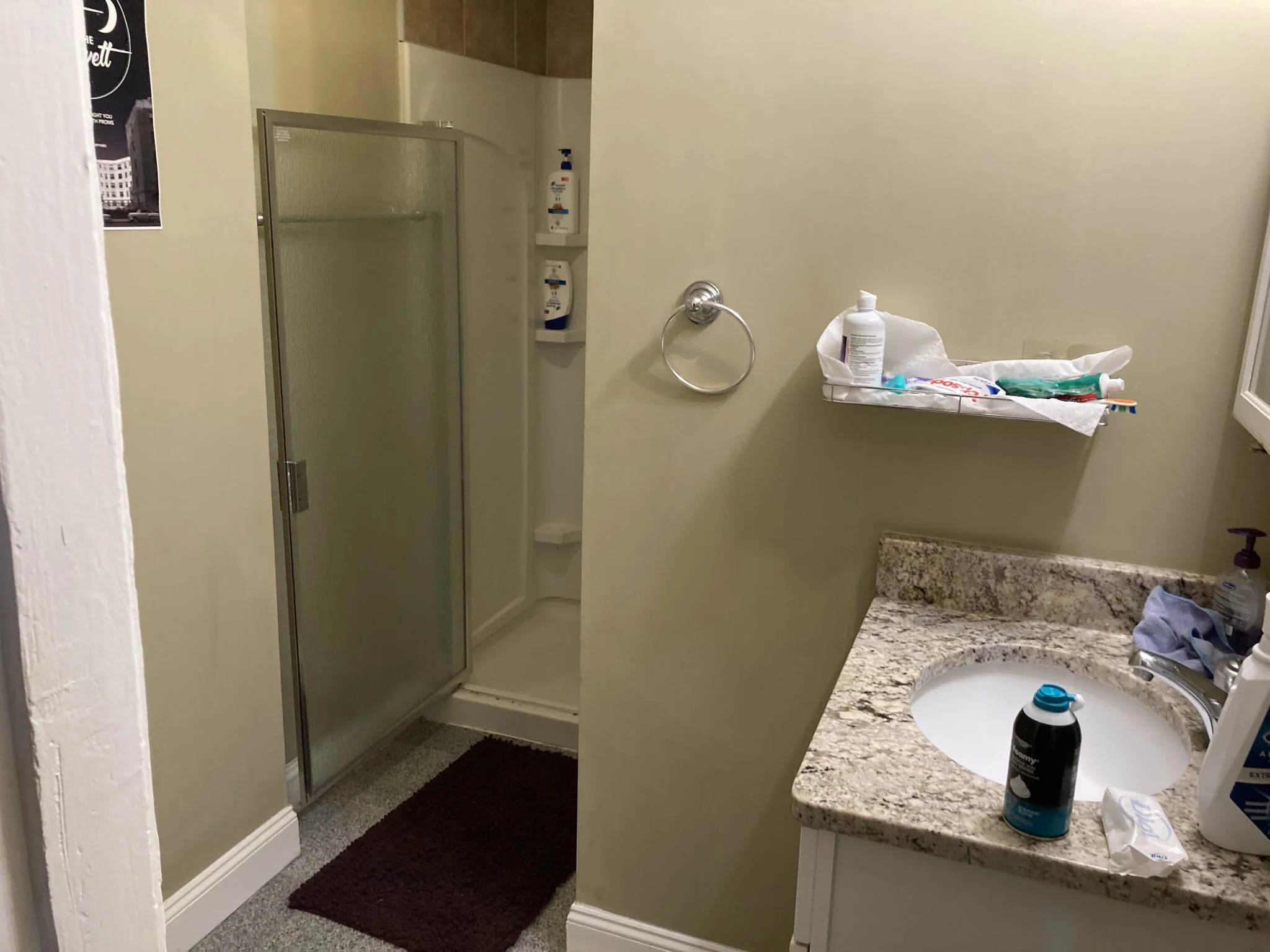 5 bed, 2 bath apartment for rent at 8 Carmel St Unit 2, Mission Hill — photo 3 of 12