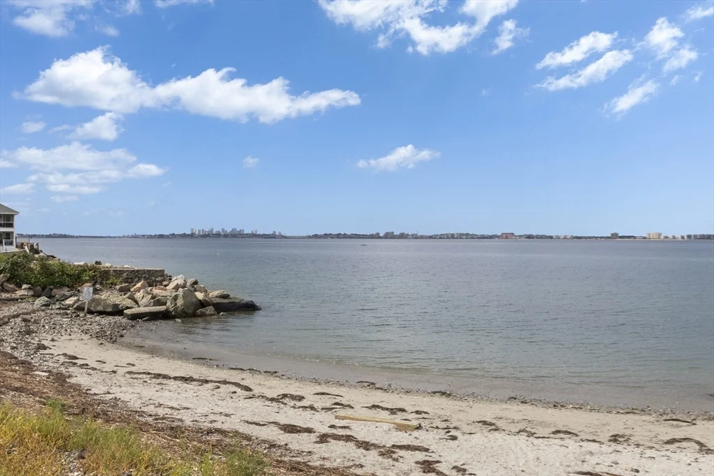 3 bed, 2 bath apartment for rent at 8 Castle Rd, Nahant — photo 22 of 24
