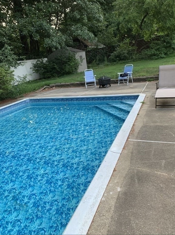 2 bed, 1 bath apartment for rent at 8 Castle Rd, Wayland — photo 19 of 22