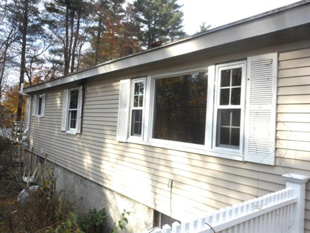 2 bed, 1 bath apartment for rent at 8 Castle Rd, Wayland — photo 20 of 22