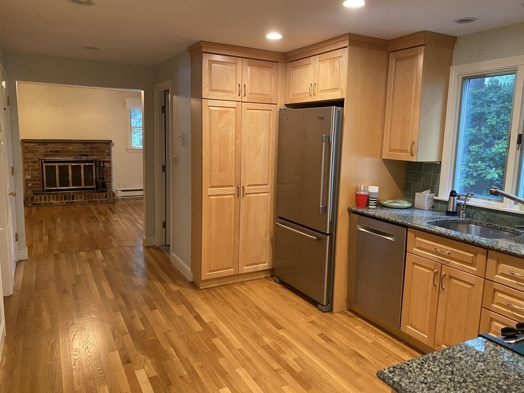 4 bed, 2 bath apartment for rent at 8 Cefalo Rd, Needham — photo 4 of 11