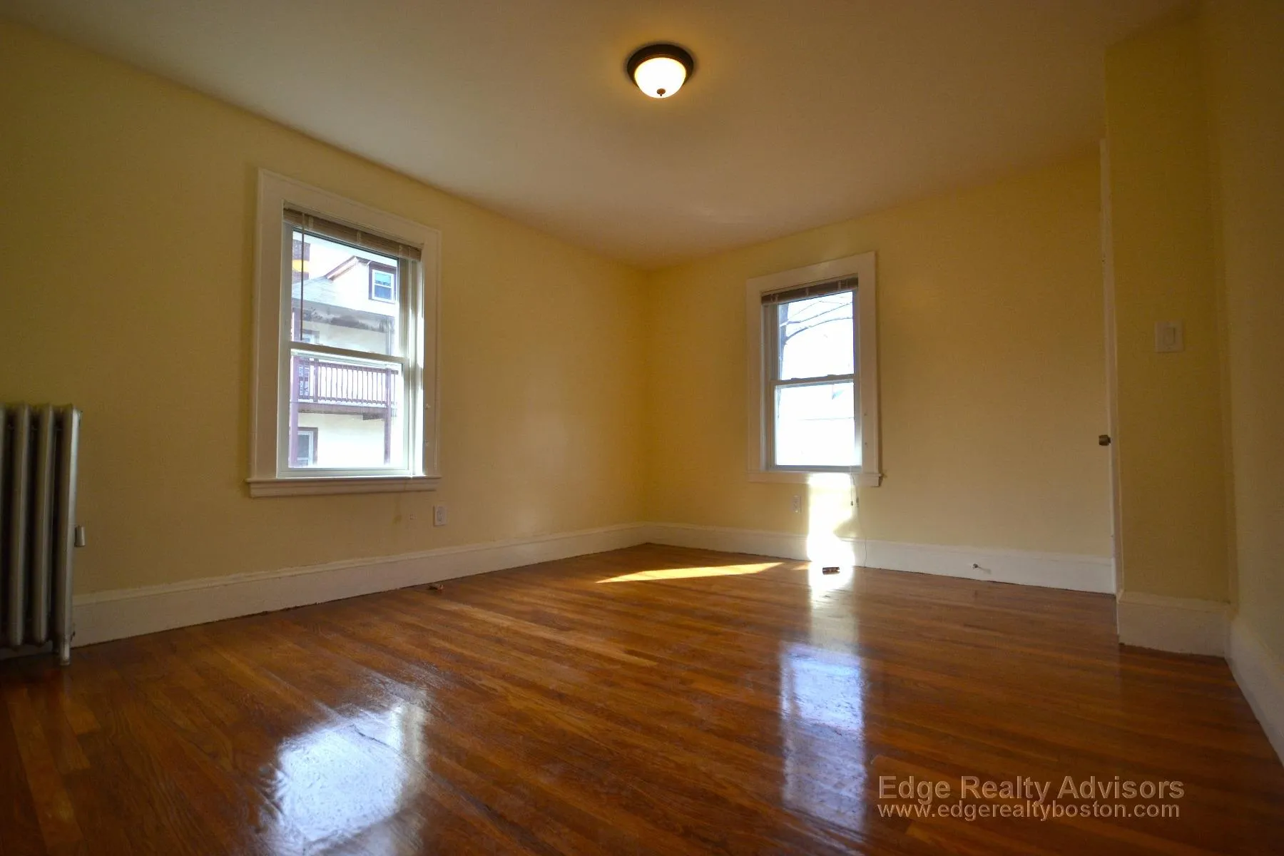 4 bed, 2 bath apartment for rent at 8 Cenacle Rd Unit 2, Brighton — photo 7 of 11