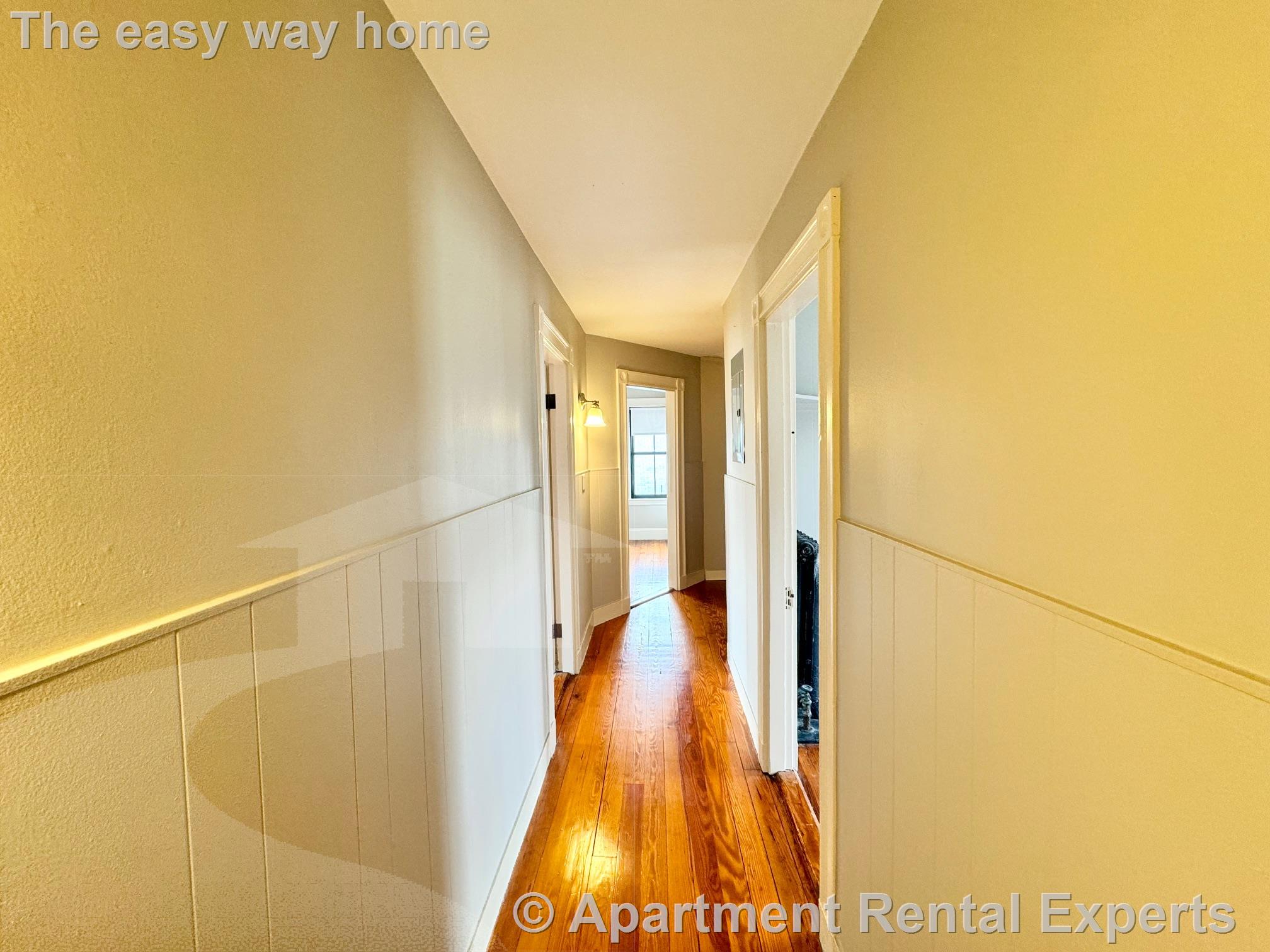 1 bed, 1 bath apartment for rent at 8 Charnwood Rd Unit 3, Davis Square — photo 8 of 12