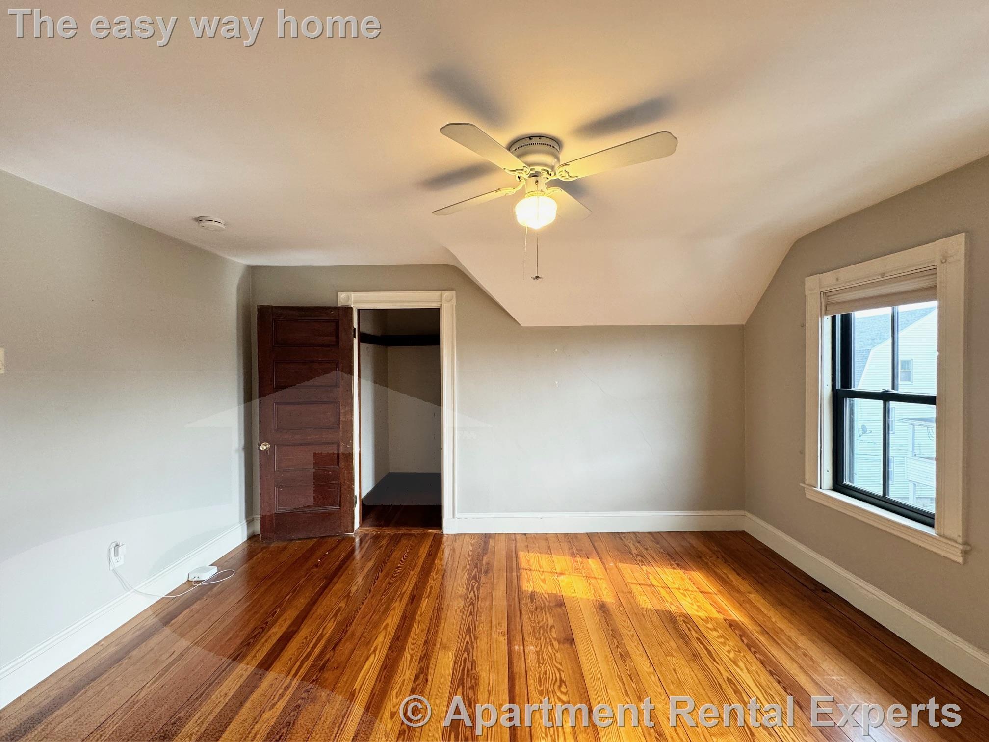 1 bed, 1 bath apartment for rent at 8 Charnwood Rd Unit 3, Davis Square — photo 5 of 12
