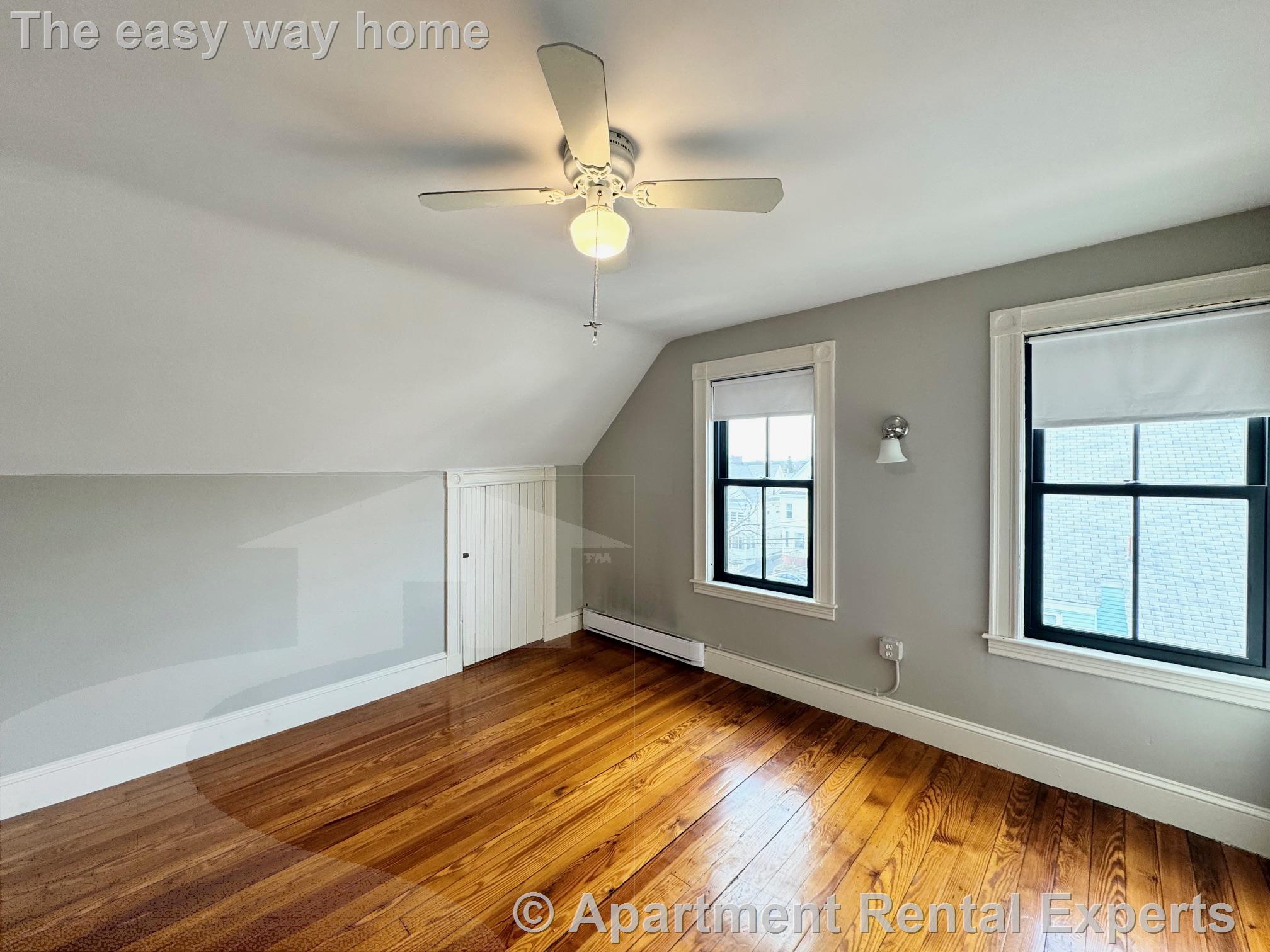 1 bed, 1 bath apartment for rent at 8 Charnwood Rd Unit 3, Davis Square — photo 2 of 12