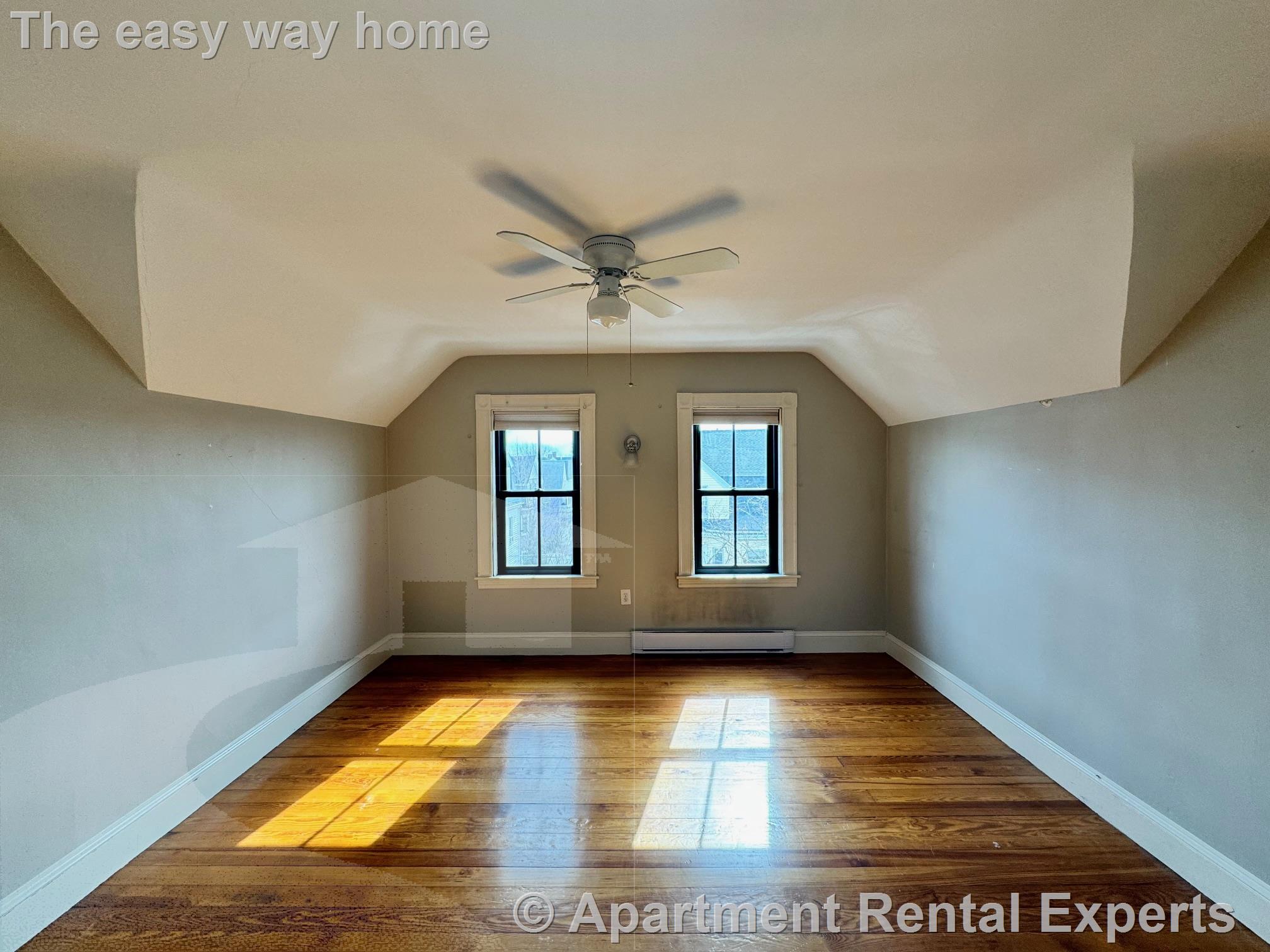 1 bed, 1 bath apartment for rent at 8 Charnwood Rd Unit 3, Davis Square — photo 4 of 12