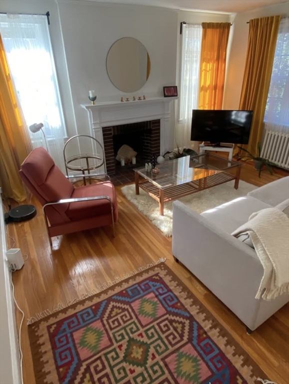 1 bed, 1 bath apartment for rent at 8 Chauncy St Unit Mf, Neighborhood Nine — photo 1 of 6