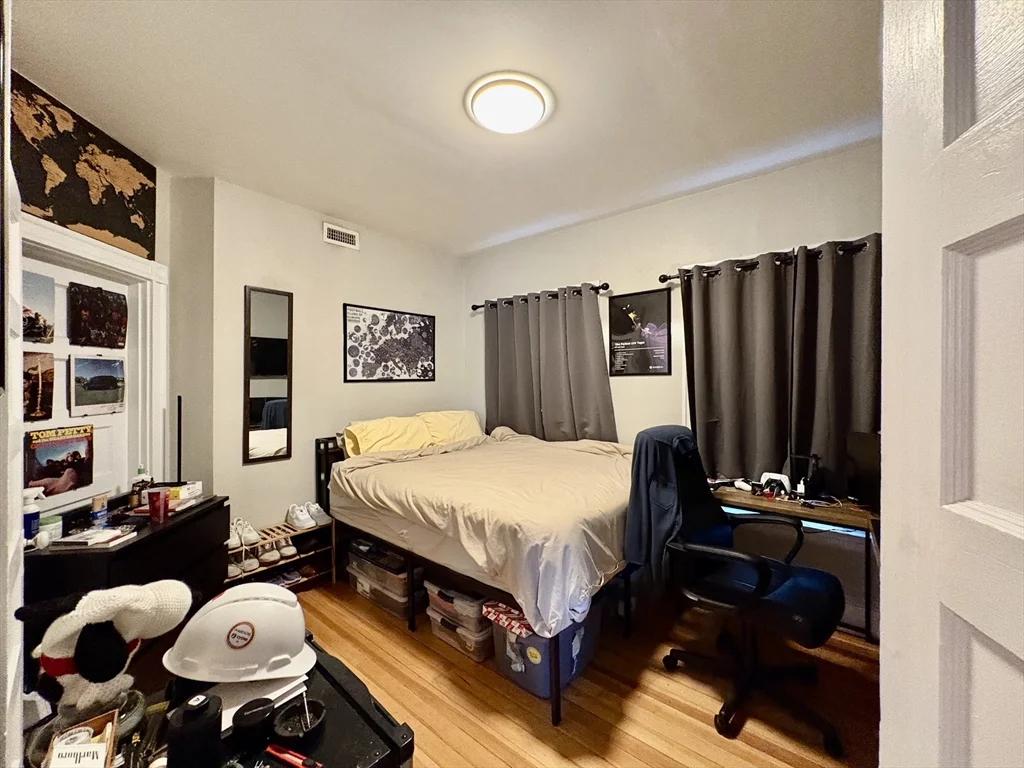 3 bed, 2 bath apartment for rent at 8 Cherry St Unit 2, Spring Hill — photo 8 of 11