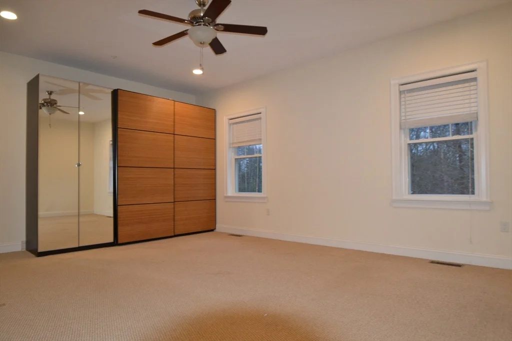 3 bed, 2 bath apartment for rent at 8 Cheyenne Vly Unit 8, Westford — photo 12 of 27