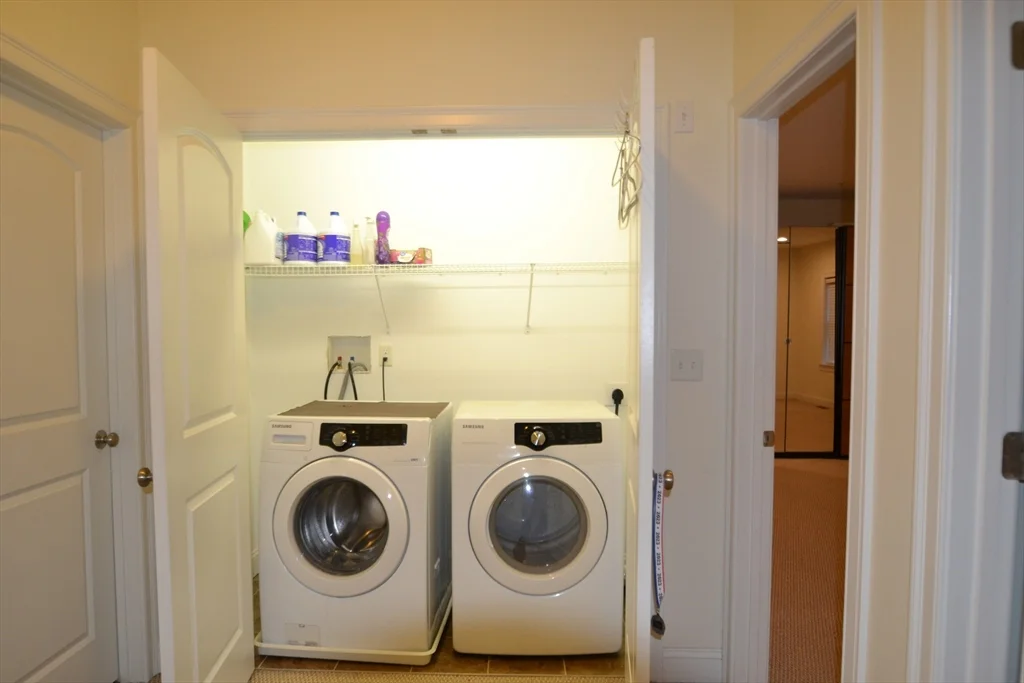 3 bed, 2 bath apartment for rent at 8 Cheyenne Vly Unit 8, Westford — photo 21 of 27
