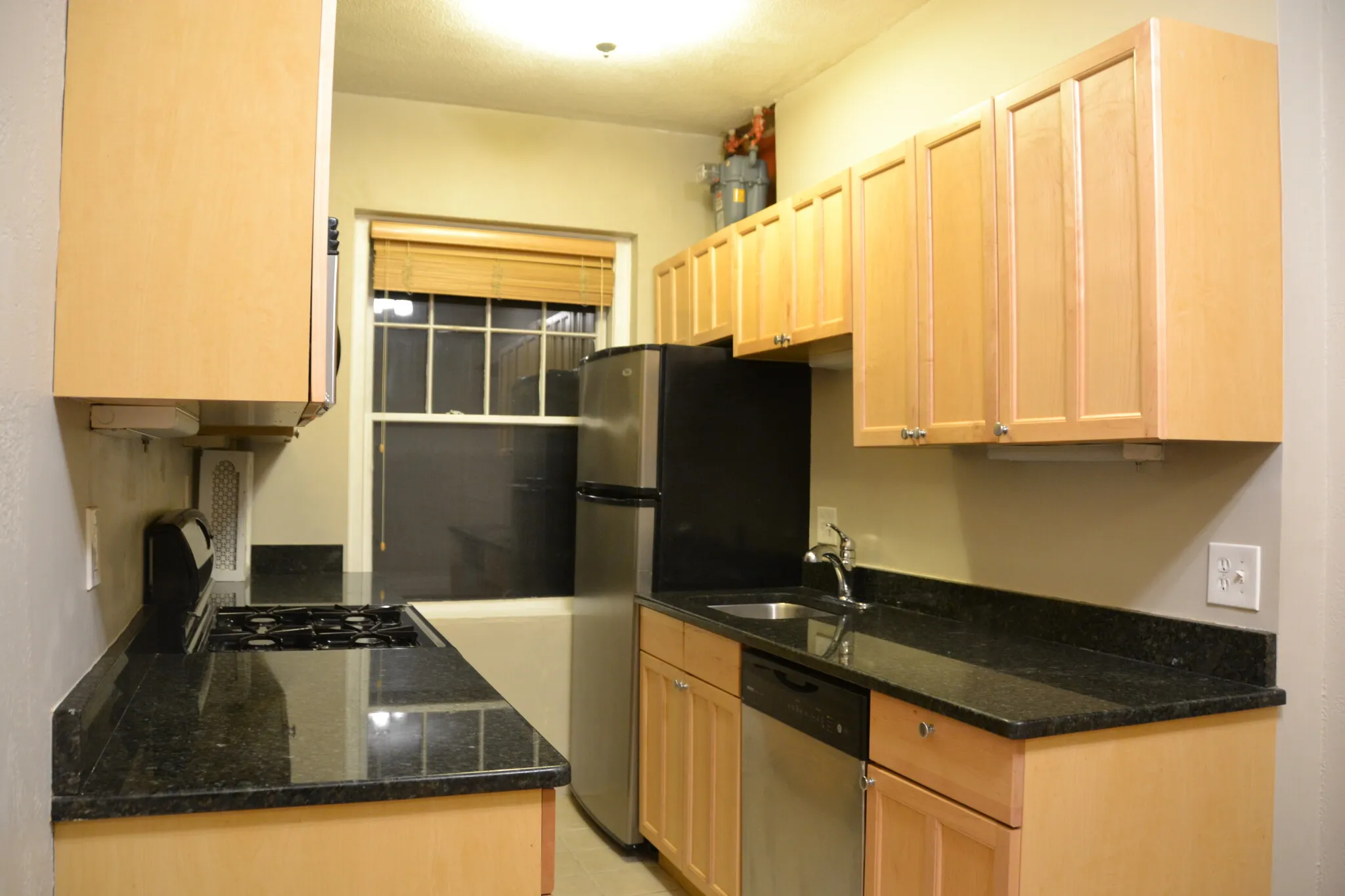 2 bed, 1 bath apartment for rent at 8 Chiswick Rd Unit 23, Brighton — photo 16 of 32