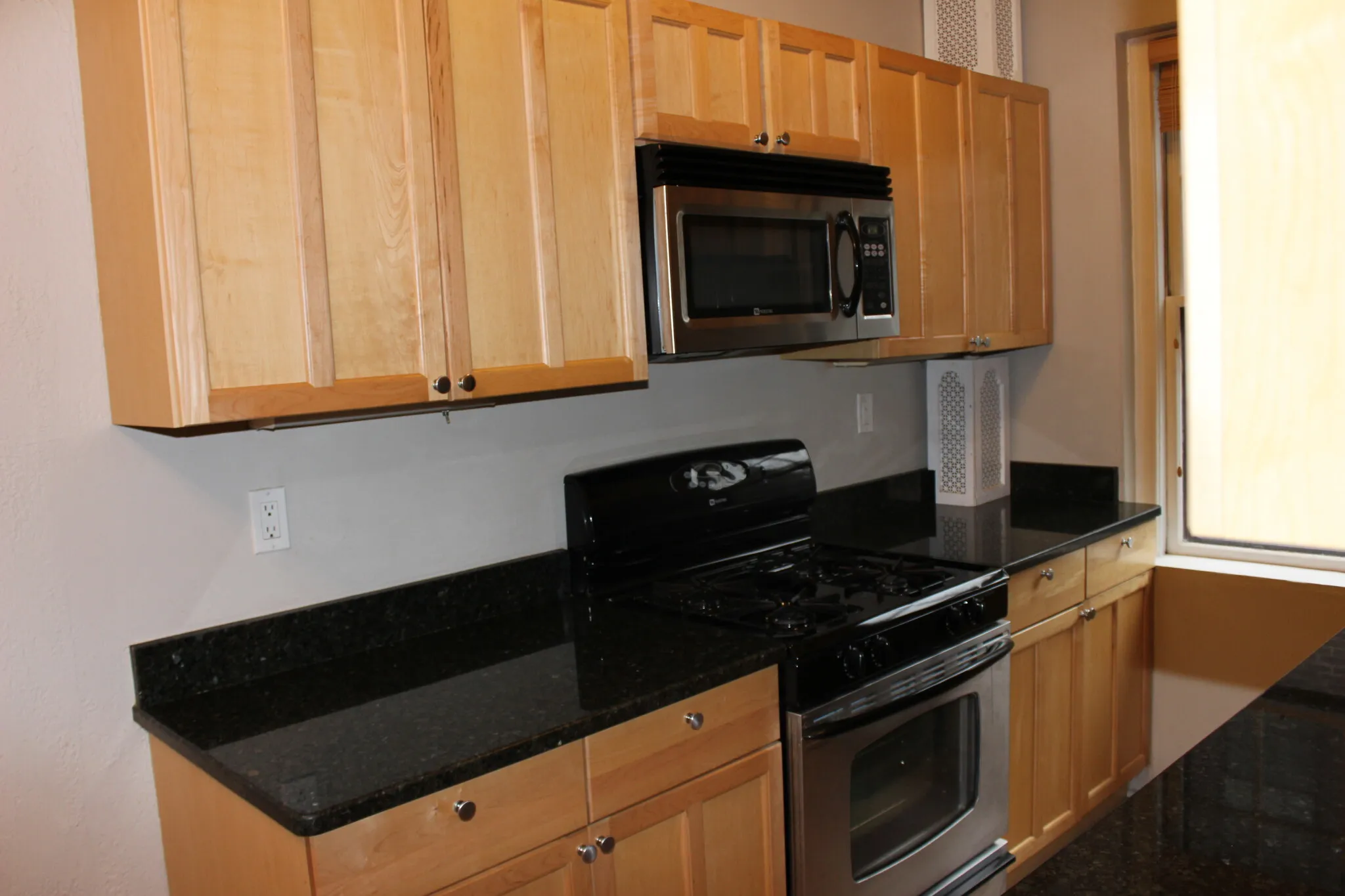 2 bed, 1 bath apartment for rent at 8 Chiswick Rd Unit 23, Brighton — photo 24 of 32