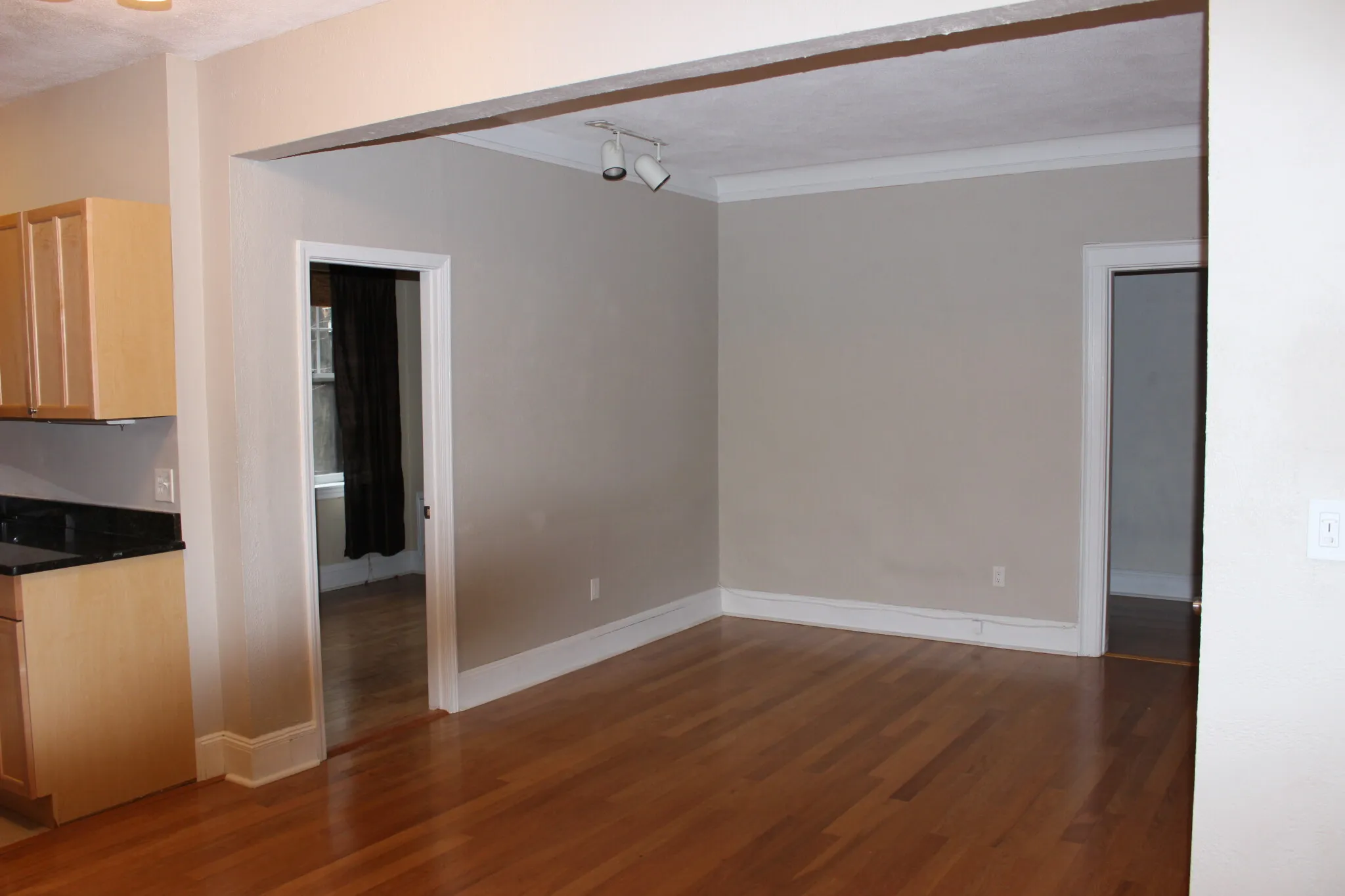 2 bed, 1 bath apartment for rent at 8 Chiswick Rd Unit 23, Brighton — photo 26 of 32